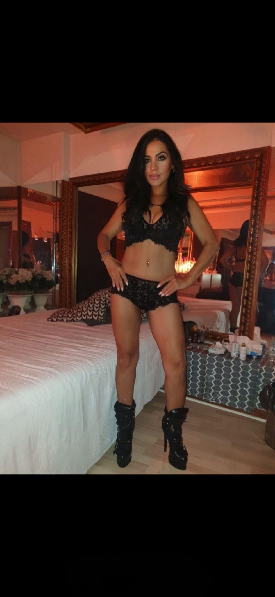 HORSENS —-️ SEXY LINA ️