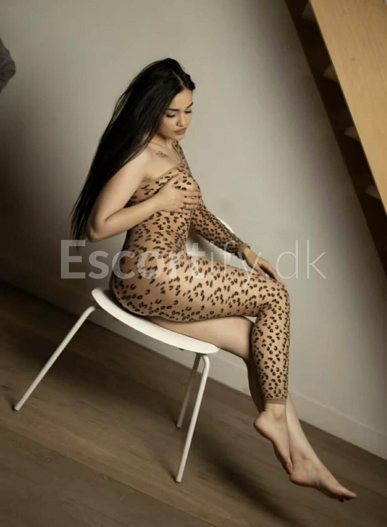 Sexy Amalia  ️ SHORT TIMES IN Svendborg ⬅️THE BEST GIRL & REAL EXPERIENCE️ONLY CASH(DKK & €) or REVOLUT- PayPal ️ Incall& outcall.