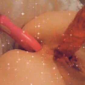 ️SØNDAG️PRIVAT/DISKRET I KVISTGÅRD ️50362203️SIMONE & KEZIA️SPRØJTENDE FRÆK TREKANT️FISTING️ANAL️