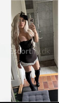 NYT I ESKILSTRUP /Golden shower / XL spanske bryster / Prostatamassage / Erotisk massage.