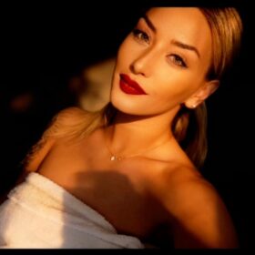 ️IRYS️NOW VEJLE C‼️️Real Pictures Real kissing tounge.best blowjob GFE Golden shower