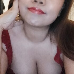 . Rødkærsbro Fræk sex hos flot og horny thai pige som tilbyder fuld pakke
