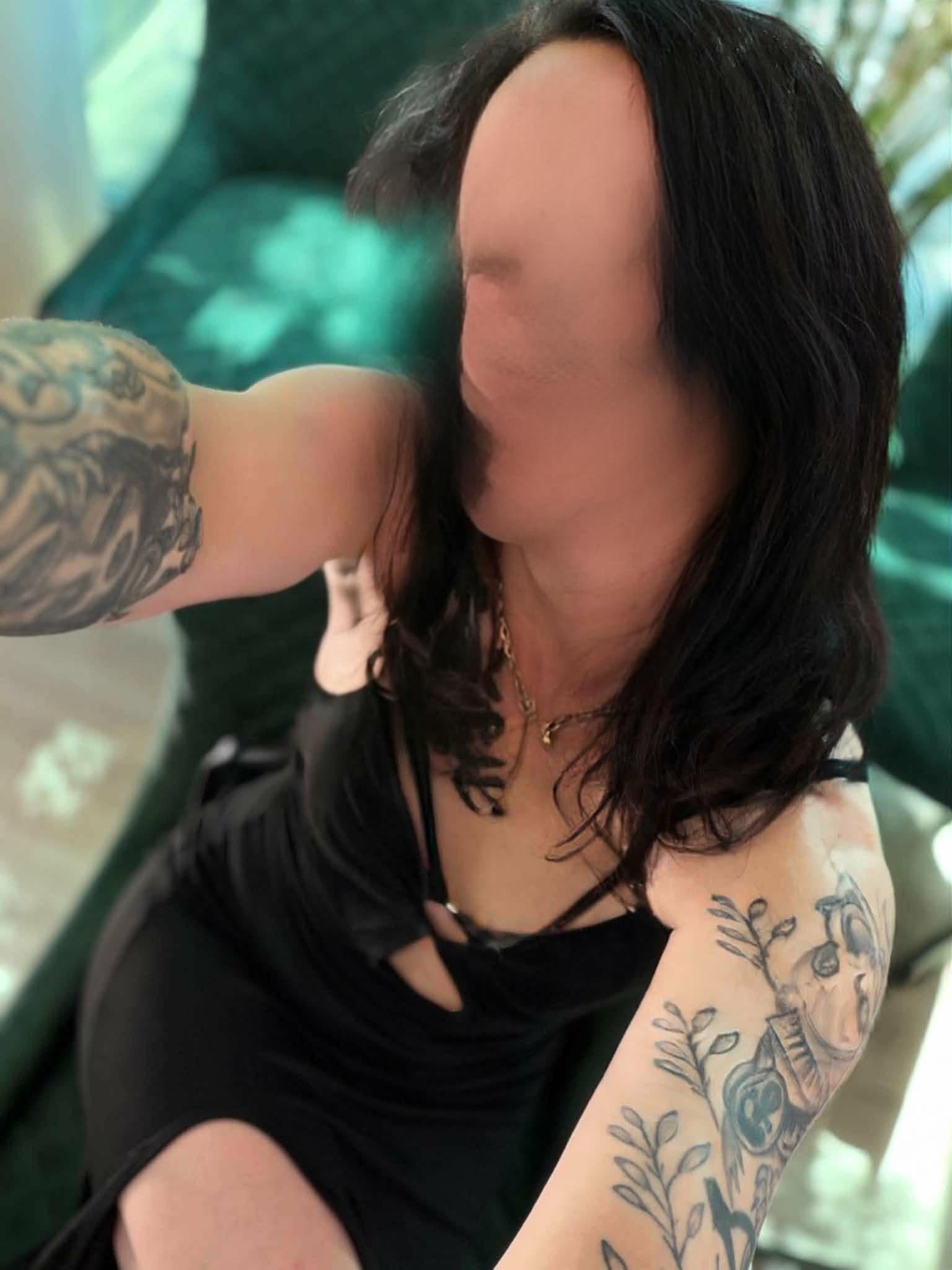Hot skinny brunette, in #Nørresunby FIRST time in Denmark
