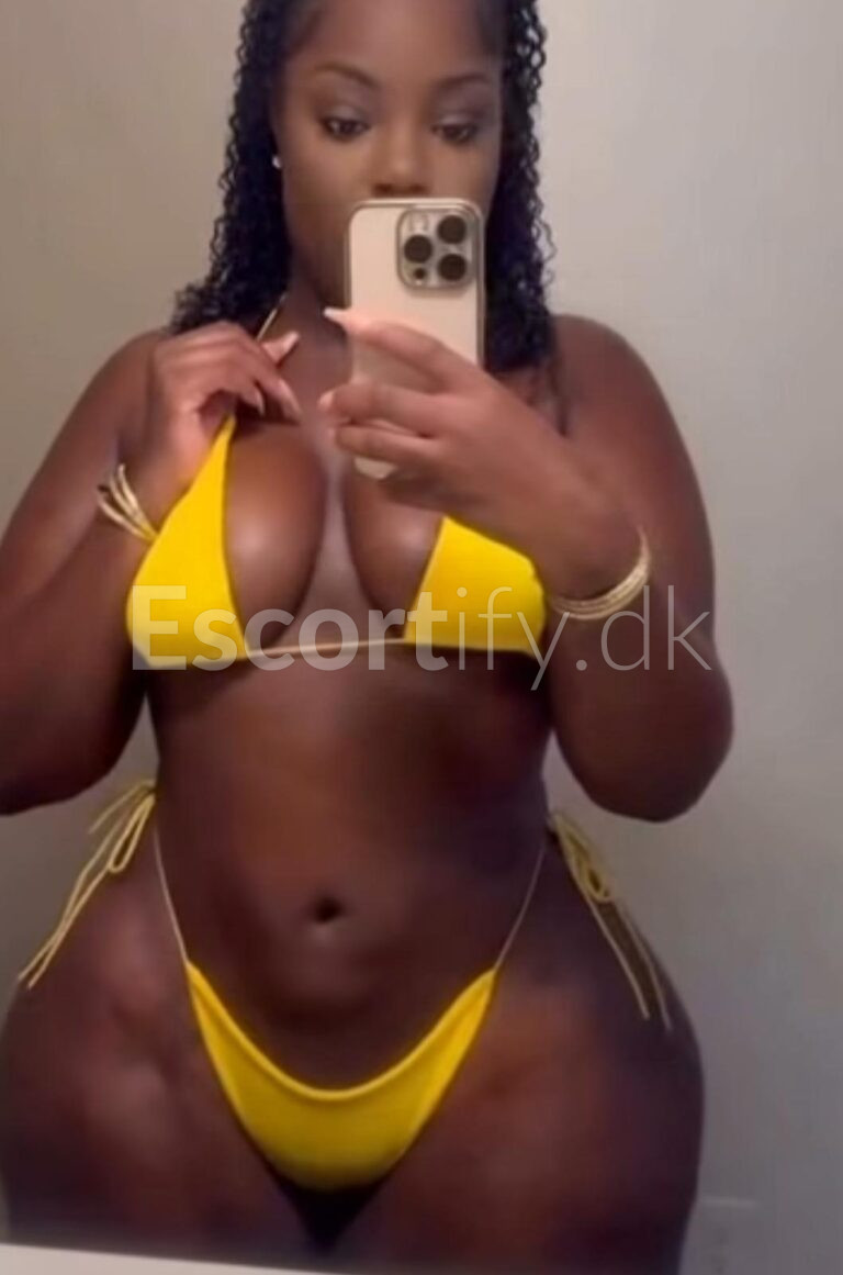 NEW big sweet ass Catalina IN Aalborg call 4571625886 gfe,doggy,69,strapon,Dildo show .deep throat,
