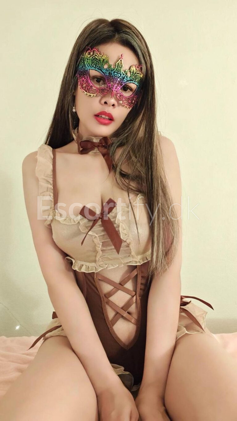 I'm Ava Beautiful and slim good service good massage Real pictures%sms91973854