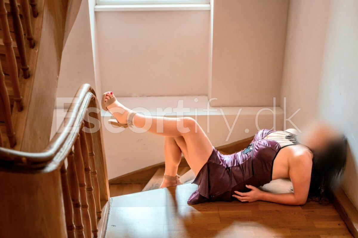 NEW VERY HOT GIRLVERY GOOD SERVICE OUTCALL- INCALL️ ONLY SHORT TIME/ ODENSE