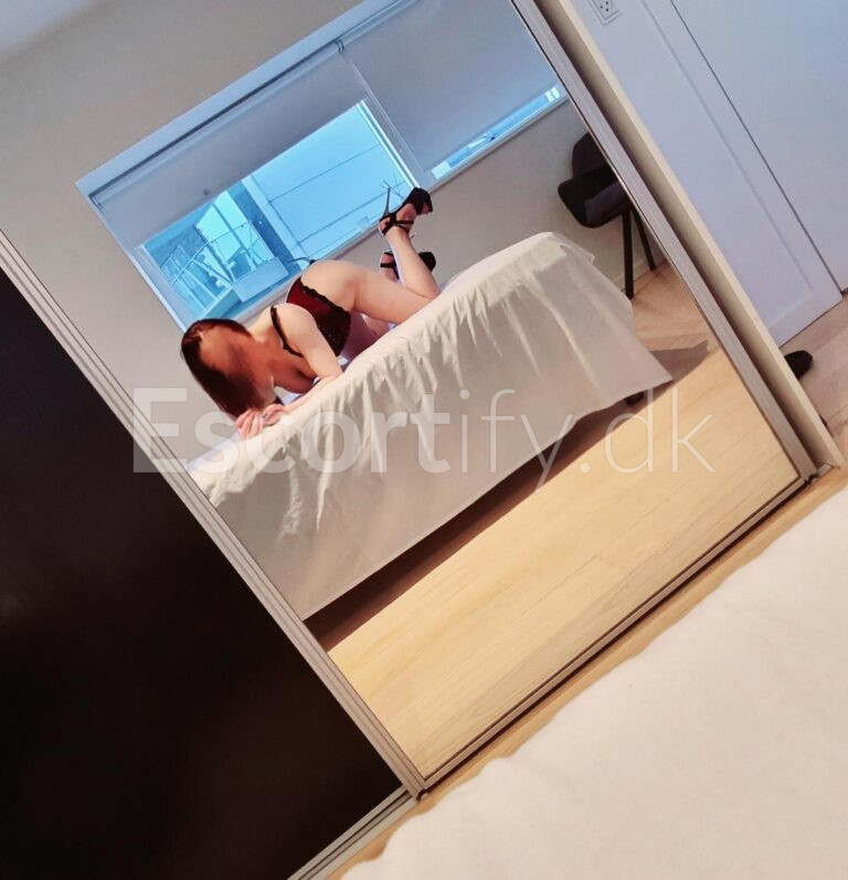 Skive/Roslev/Nykøbing Morsonly 2 daysGfe experience Hotprivate place superfranskFrench kissing Good time️️