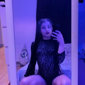 RAISSA HERE ️ Petite, sexy and irresistible brunette at the party.  Available now — message me and let me take you into a world of pleasure and ecstasy. ️