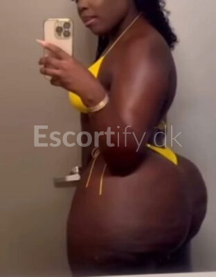 NEW big sweet ass Catalina IN Aalborg call 4571625886 gfe,doggy,69,strapon,Dildo show .deep throat,