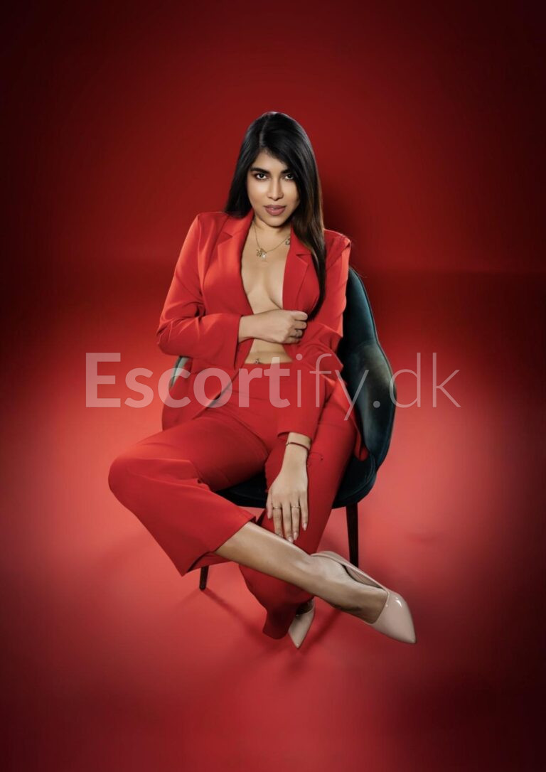 ️ BUDDINGE SØBORG DOLAR EURO PARTY SEXY MARIANNA HOT️ GIRL , transfer, Revolut pay pal