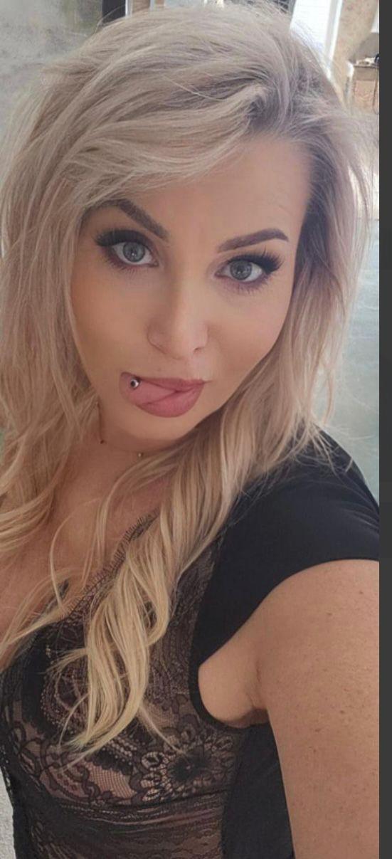 Hot Alice !!!!️️ GFE Lux ️️BIG BOOBS